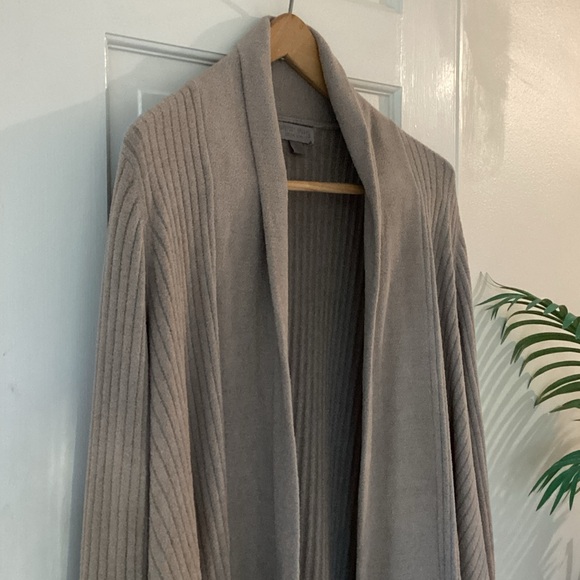 Barefoot Dreams CozyChic ultra lite Cardigan in Taupe/Tan - Picture 7 of 10